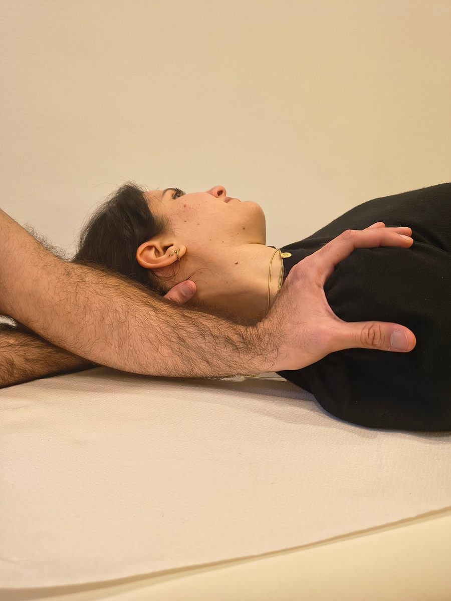 Trattamento osteopatico del collo